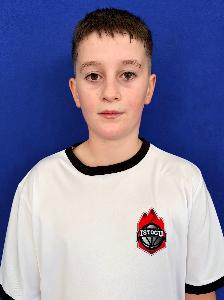 ARI GUSTURANAJ