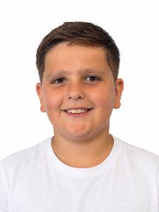 NOAR  LIPAJ