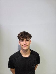 DETJON  KADOLLI